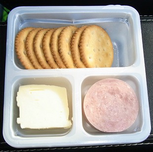 lunchables-open-package